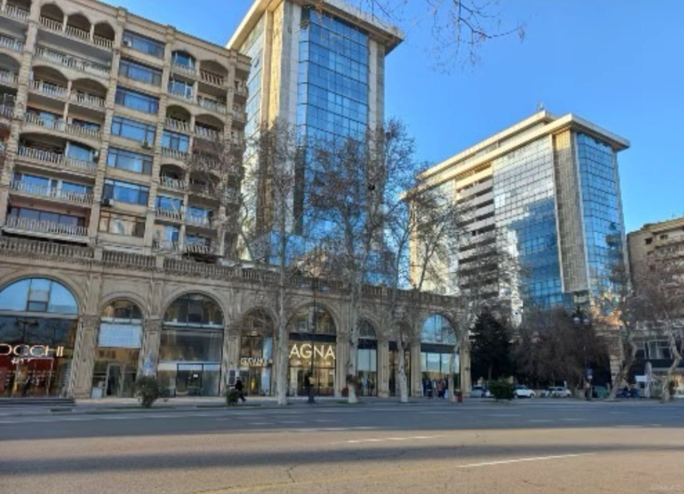 Kirayə verilir 2 otaqlı mənzil 70 m²