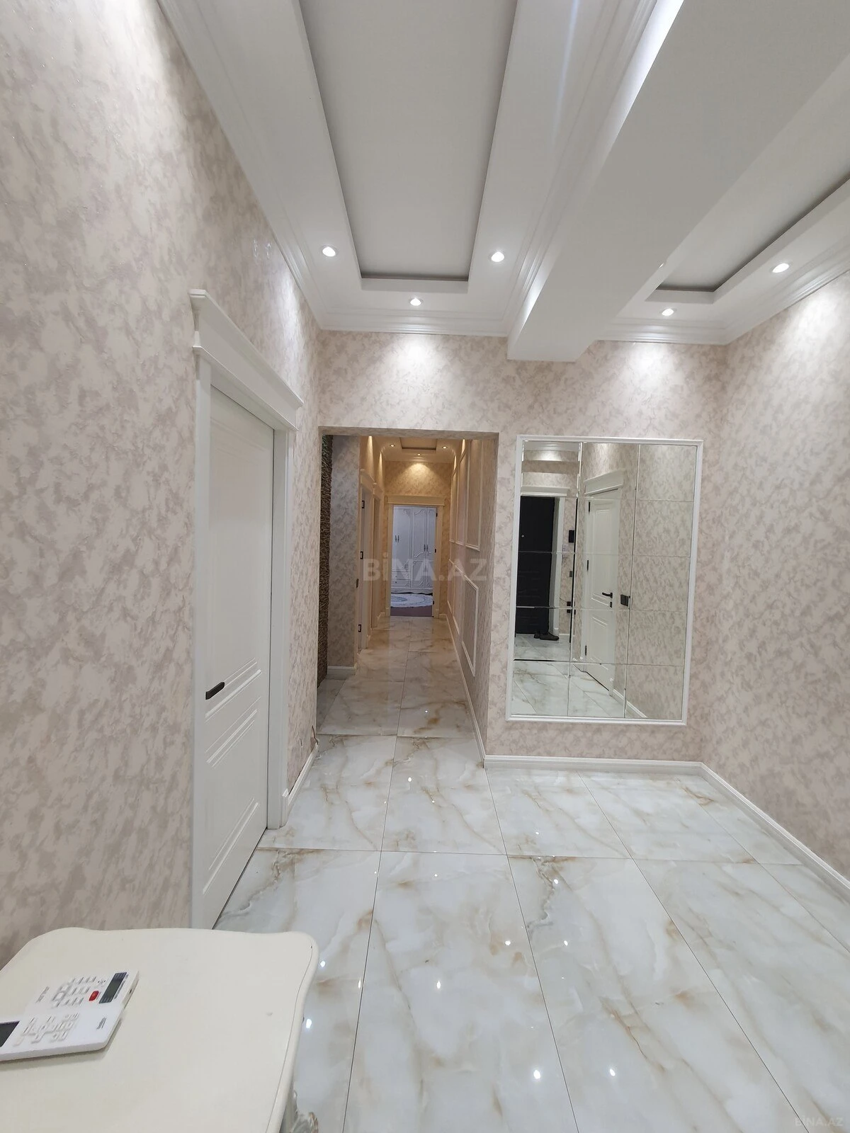 Satılır 3 otaqlı mənzil 116 m²