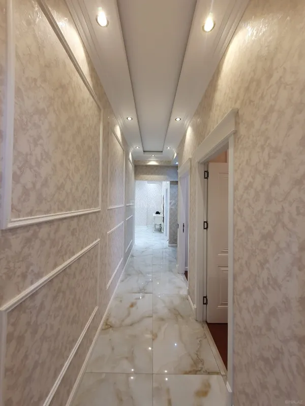 Satılır 3 otaqlı mənzil 116 m²