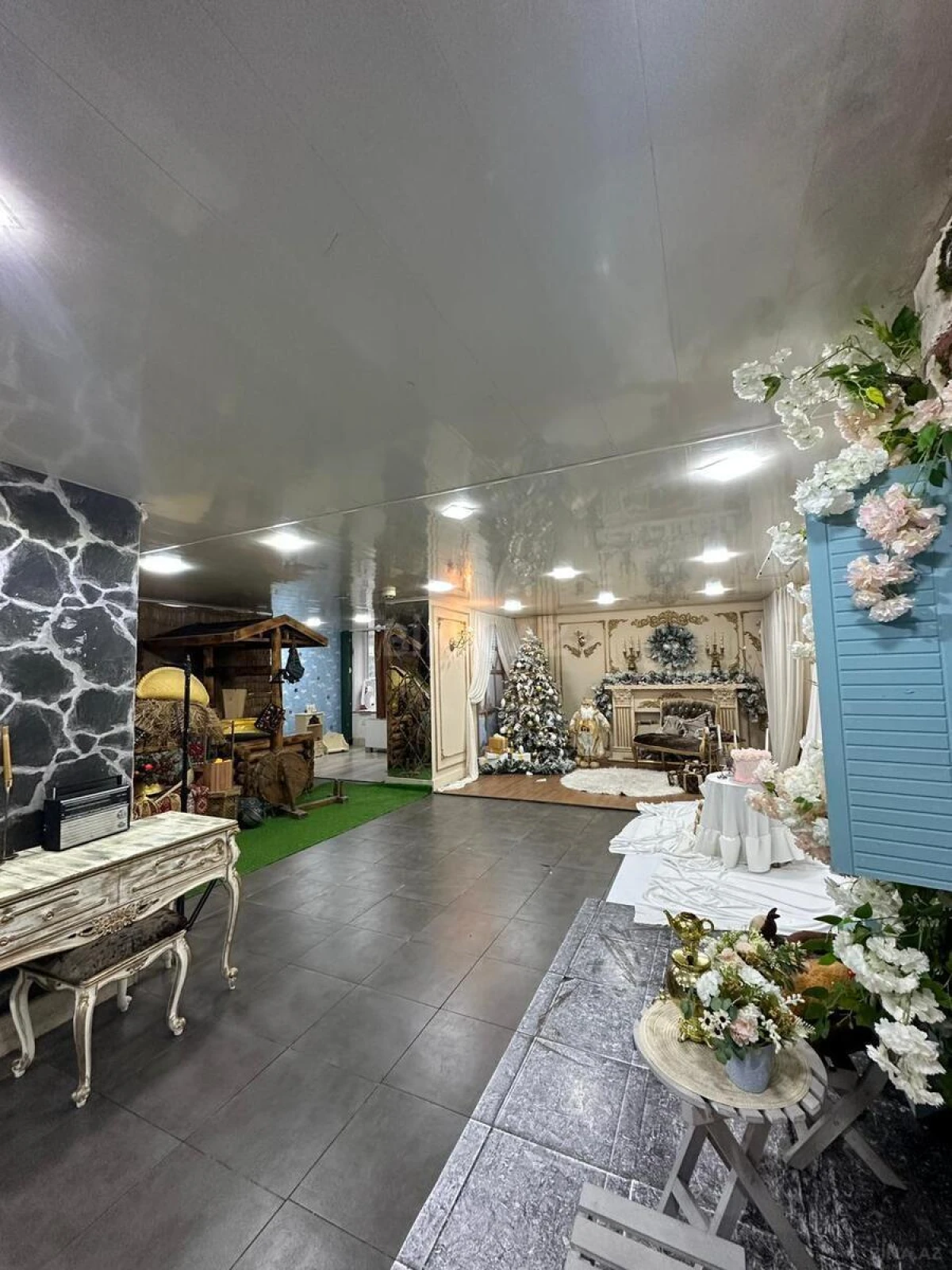 Kirayə verilir obyekt 300 m²