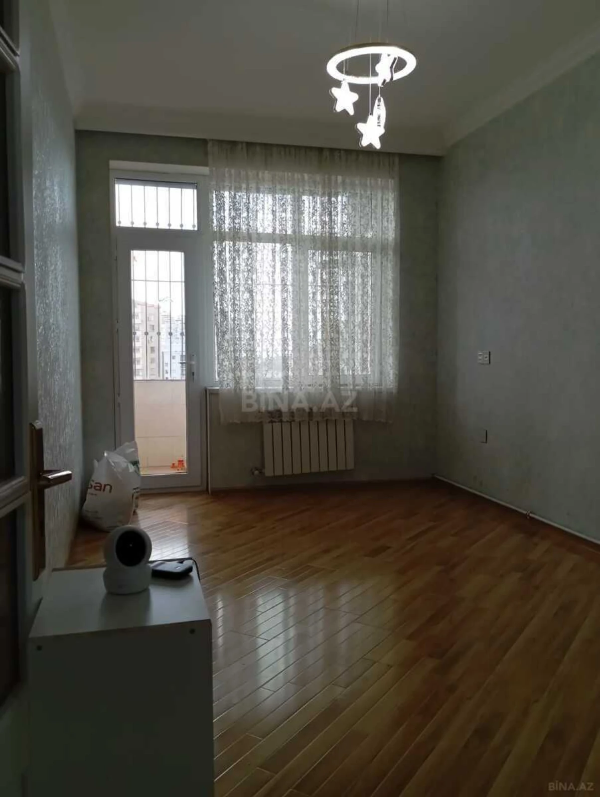 Satılır 3 otaqlı mənzil 110 m²