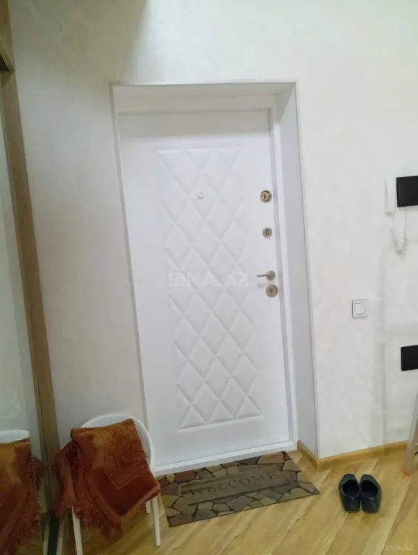 Satılır 3 otaqlı mənzil 110 m²