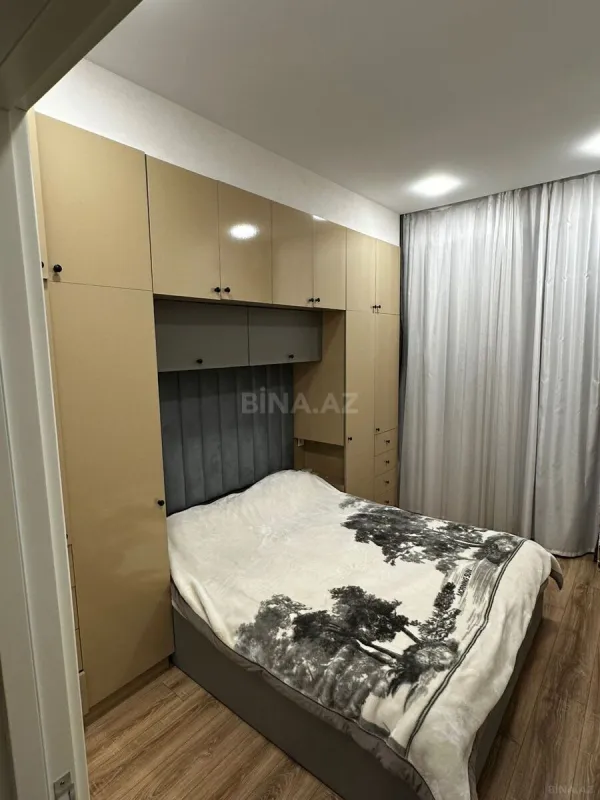 Satılır 2 otaqlı mənzil 70 m²