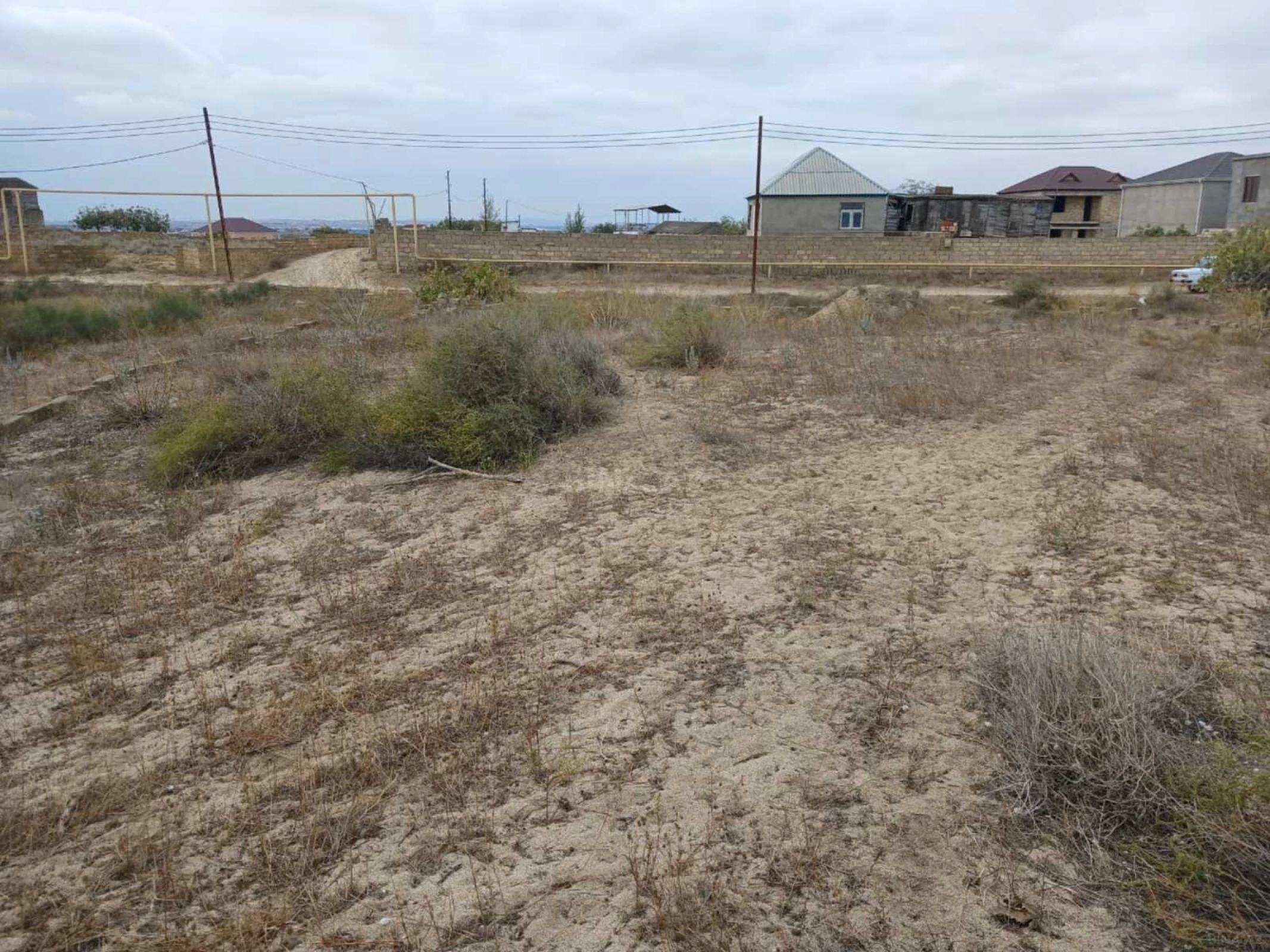 Satılır torpaq sahəsi 12 m²