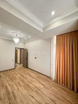 Satılır 3 otaqlı mənzil 76 m²