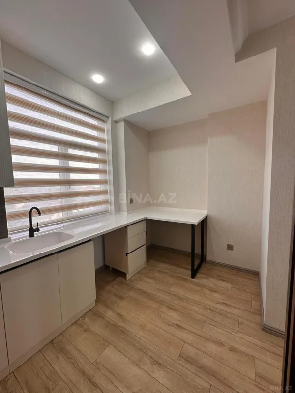 Satılır 3 otaqlı mənzil 76 m²