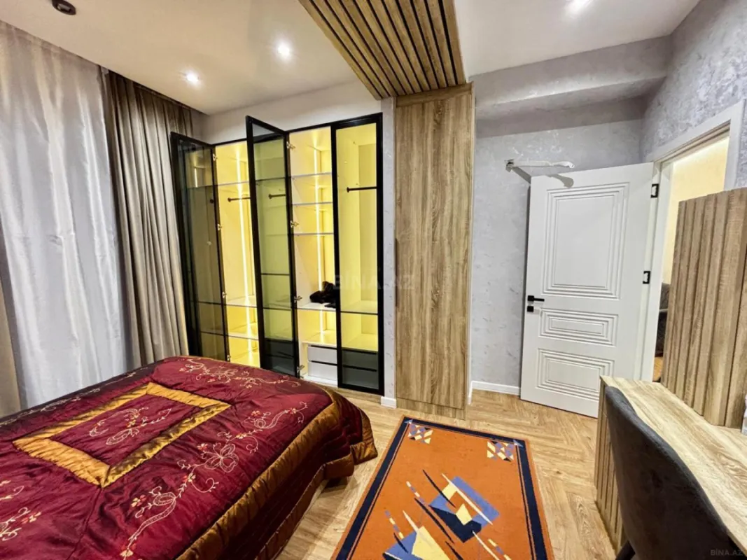 Kirayə verilir 3 otaqlı mənzil 90.7 m²