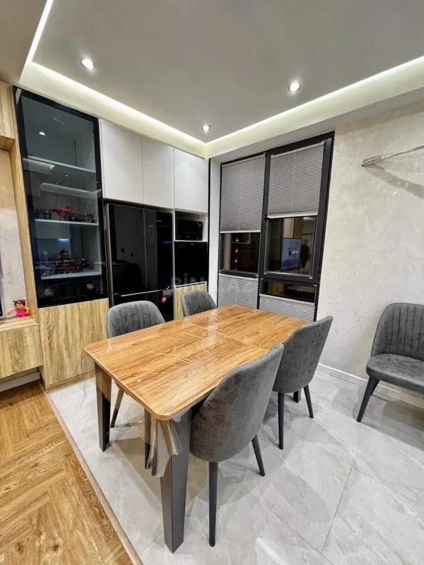 Kirayə verilir 3 otaqlı mənzil 90.7 m²
