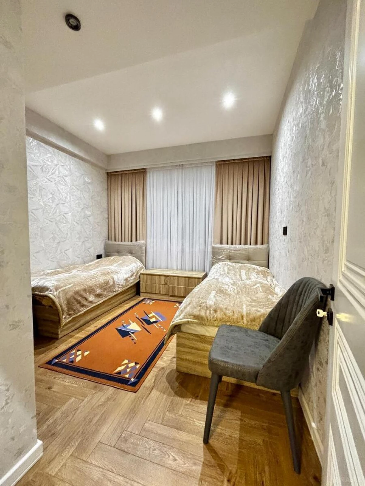 Kirayə verilir 3 otaqlı mənzil 90.7 m²