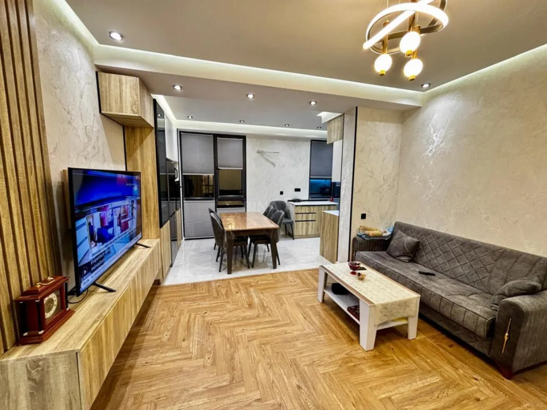 Kirayə verilir 3 otaqlı mənzil 90.7 m²