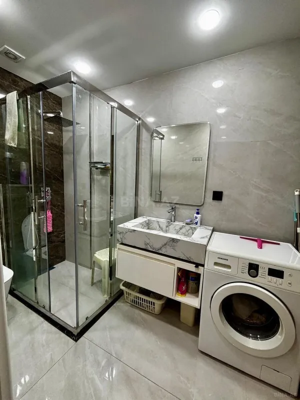 Kirayə verilir 3 otaqlı mənzil 90.7 m²