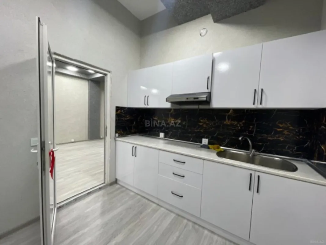 Kirayə verilir 2 otaqlı ofis 130 m²