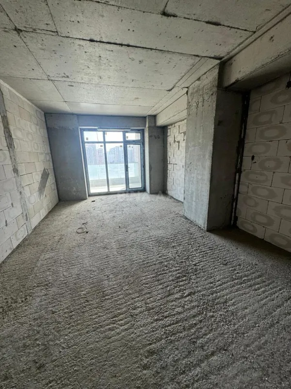 Satılır 2 otaqlı mənzil 98 m²