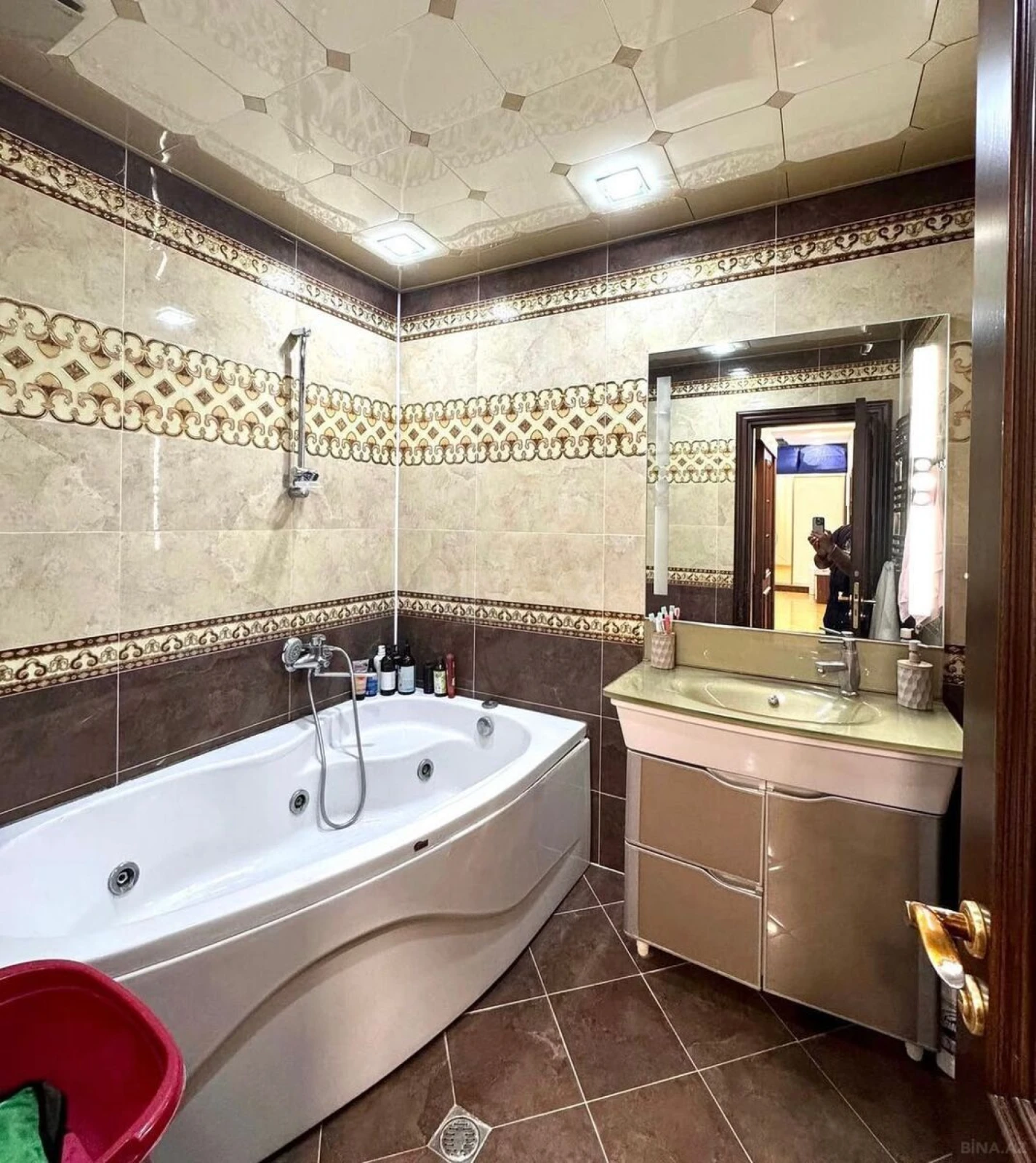 Satılır 3 otaqlı mənzil 90 m²