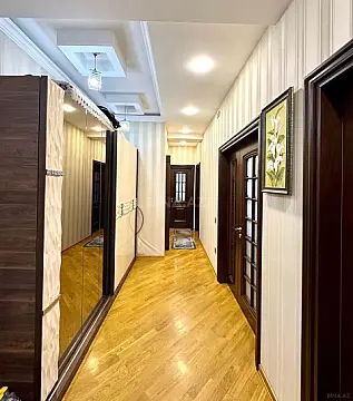 Satılır 3 otaqlı mənzil 90 m²