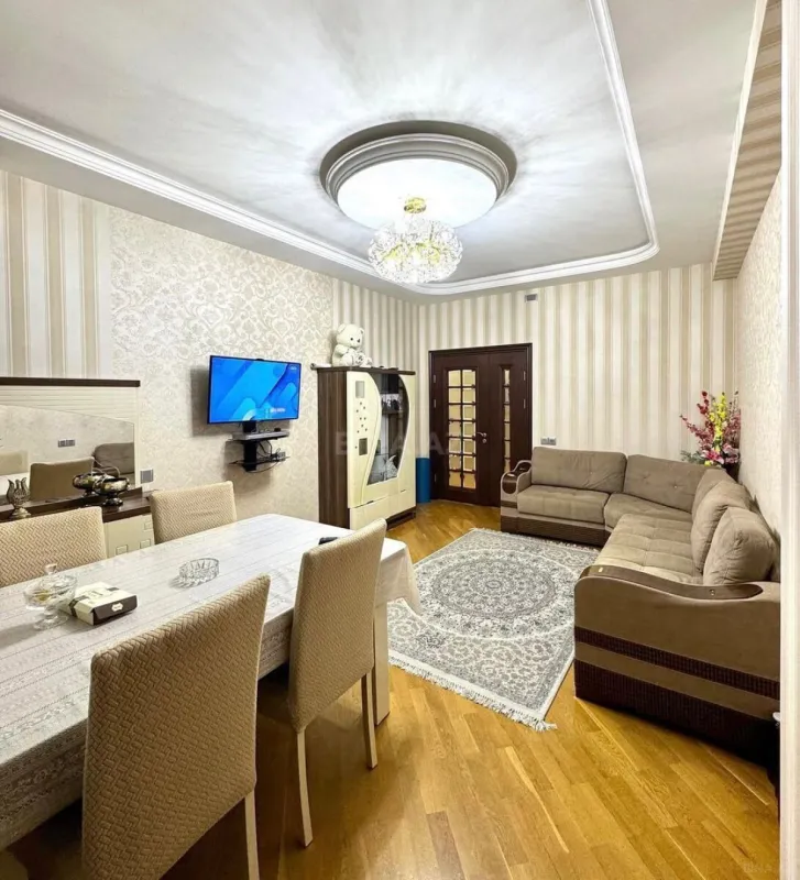 Satılır 3 otaqlı mənzil 90 m²