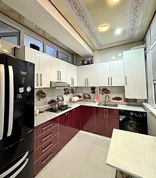 Satılır 3 otaqlı mənzil 90 m²