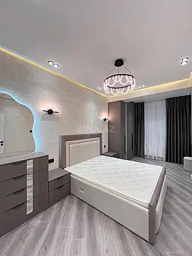 Satılır 3 otaqlı mənzil 107 m²