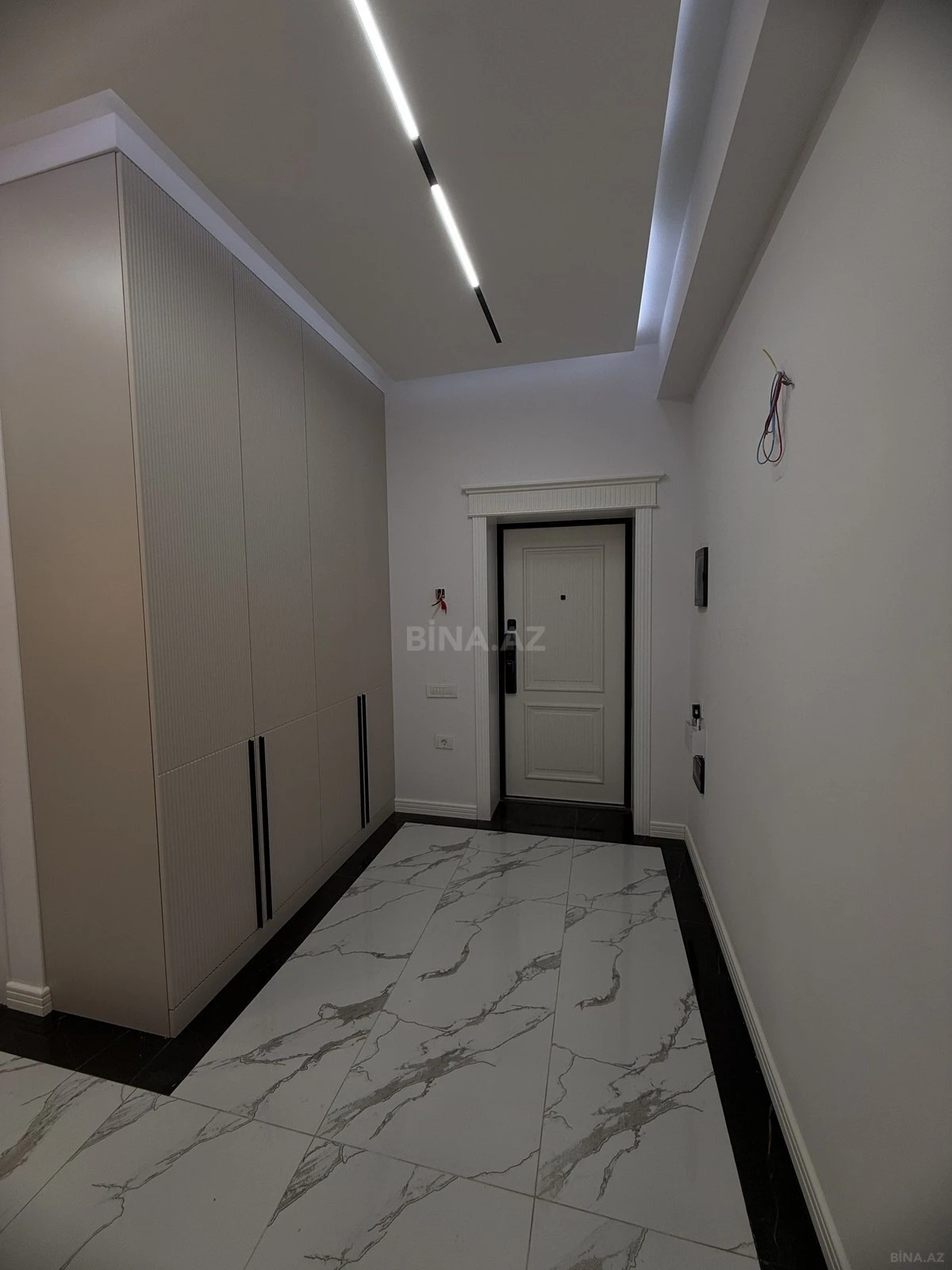 Satılır 3 otaqlı mənzil 90 m²