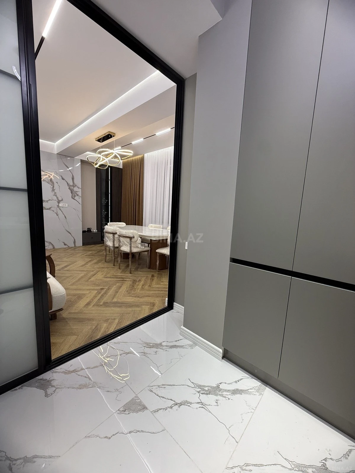 Satılır 3 otaqlı mənzil 90 m²