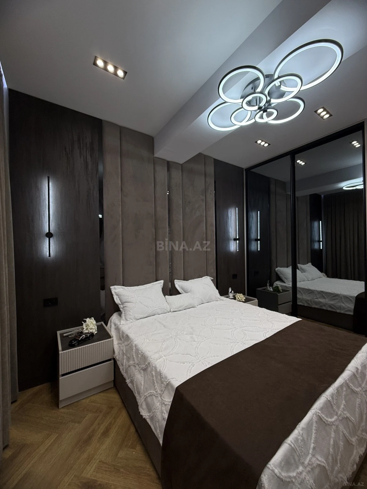 Satılır 3 otaqlı mənzil 90 m²