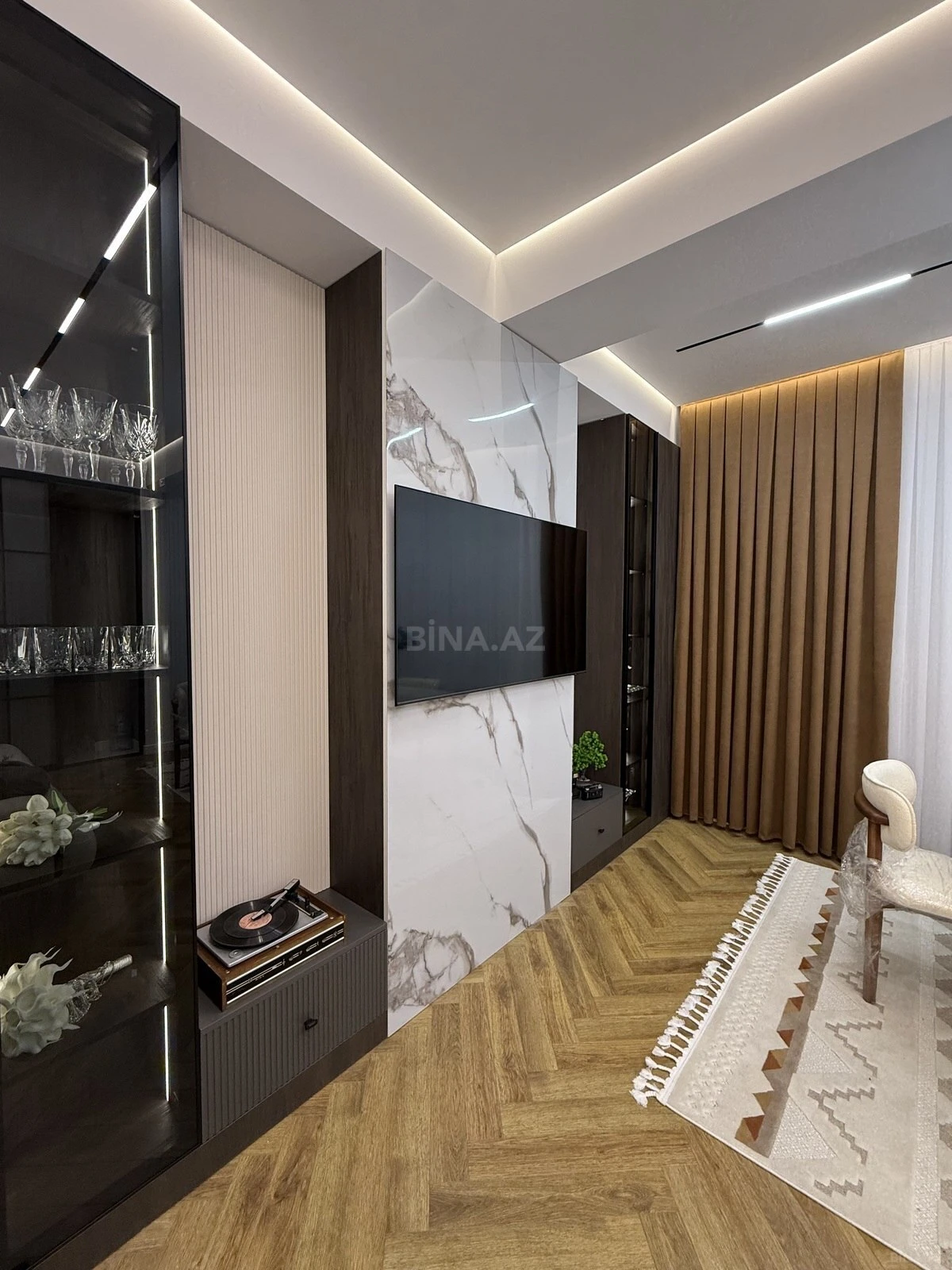 Satılır 3 otaqlı mənzil 90 m²