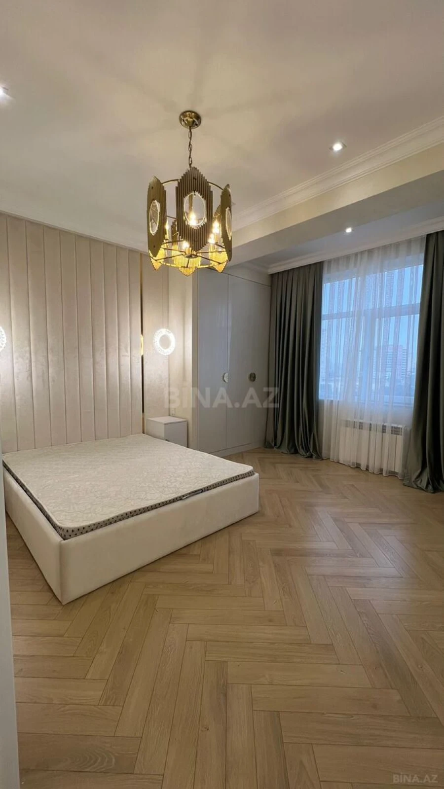 Satılır 3 otaqlı mənzil 77 m²