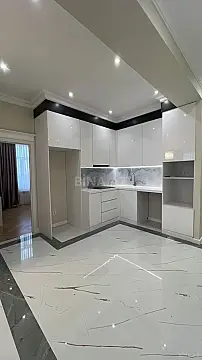 Satılır 3 otaqlı mənzil 77 m²