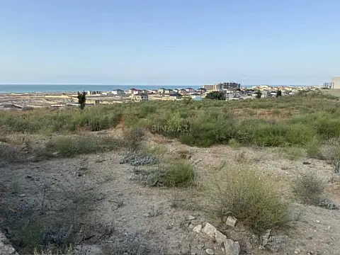 Satılır torpaq sahəsi 12 m²