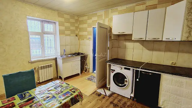 Kirayə verilir 3 otaqlı həyət evi 80 m²