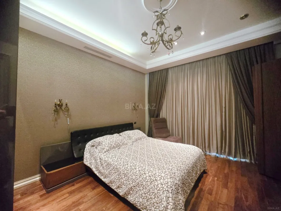 Kirayə verilir 5 otaqlı mənzil 280 m²