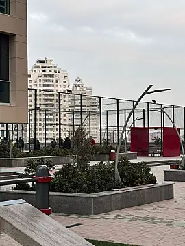 Satılır 3 otaqlı mənzil 148 m²