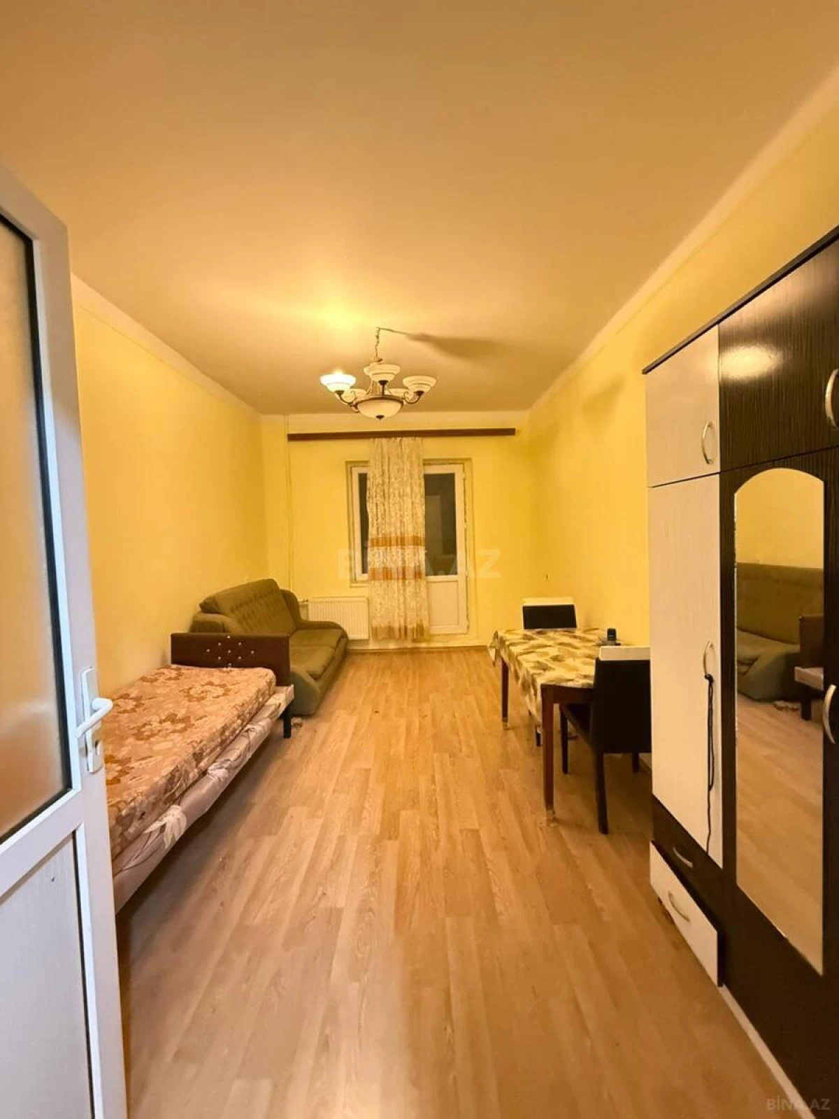 Satılır 1 otaqlı mənzil 45 m²
