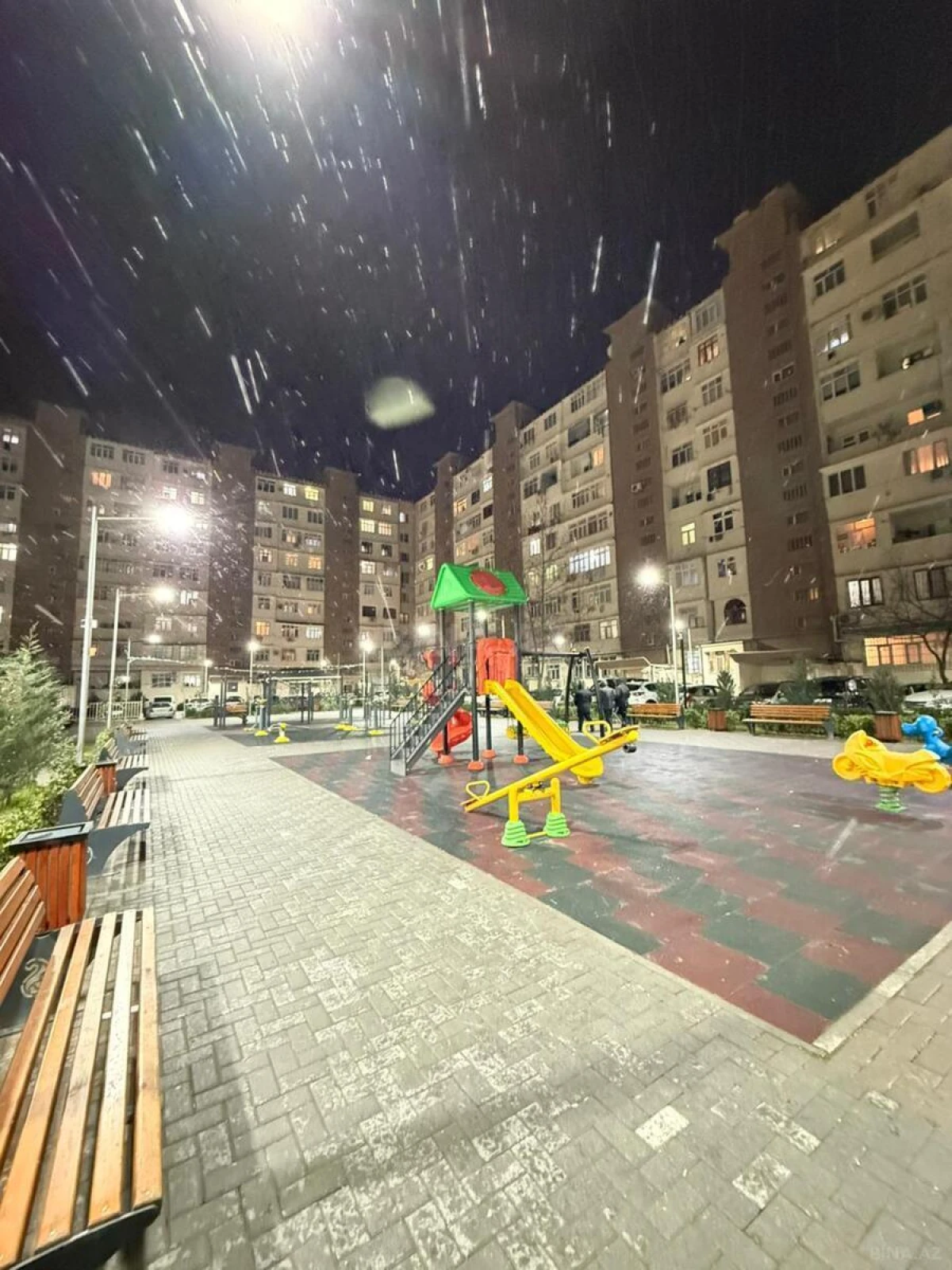 Satılır 1 otaqlı mənzil 45 m²