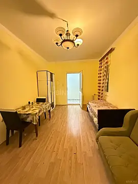 Satılır 1 otaqlı mənzil 45 m²