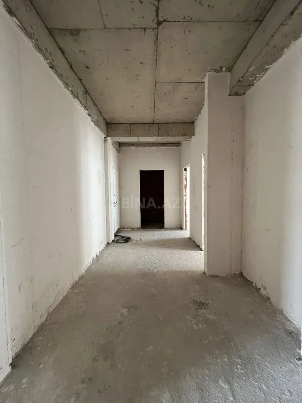 Satılır 3 otaqlı mənzil 129 m²