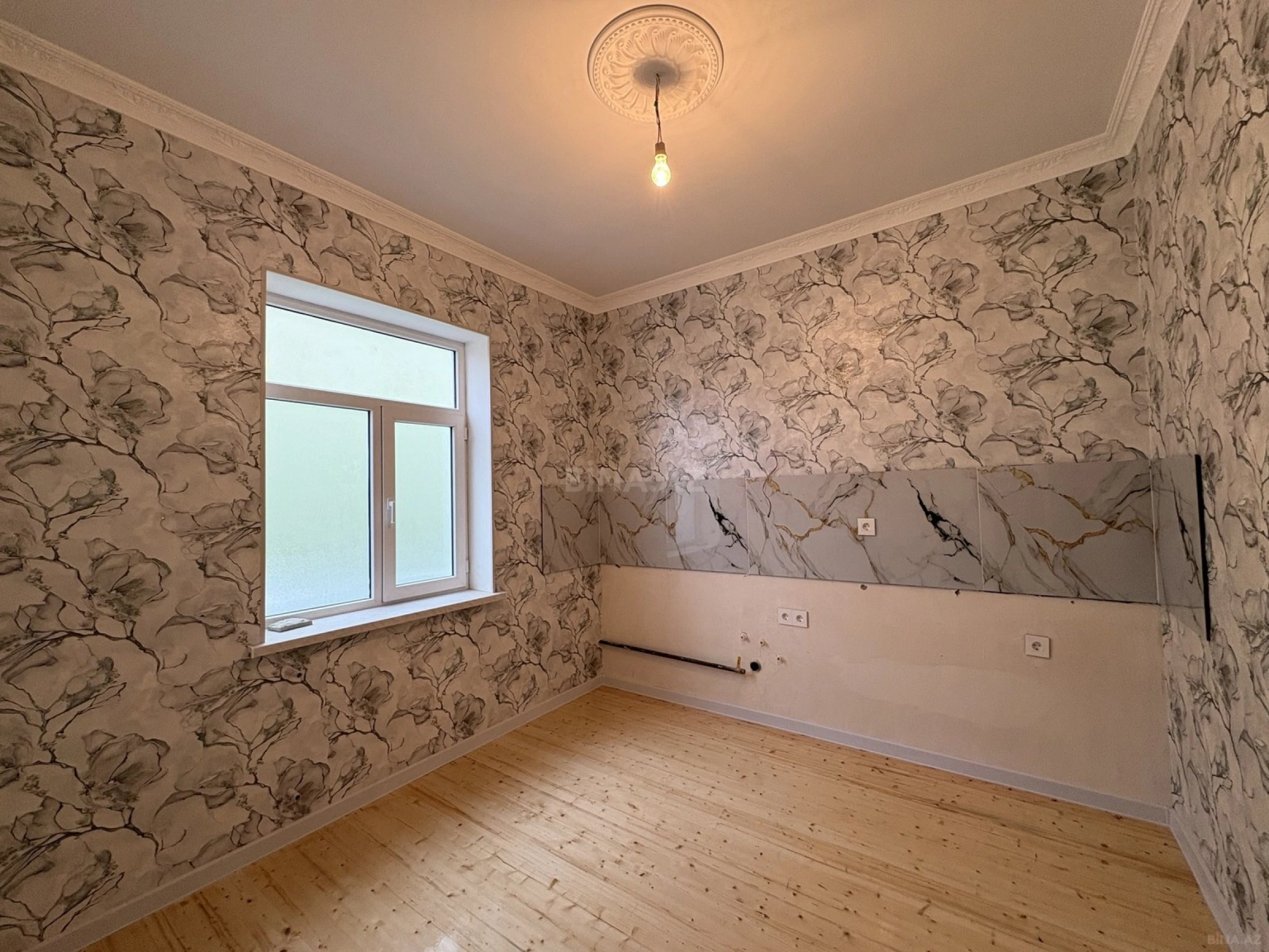 Satılır 2 otaqlı həyət evi 60 m²