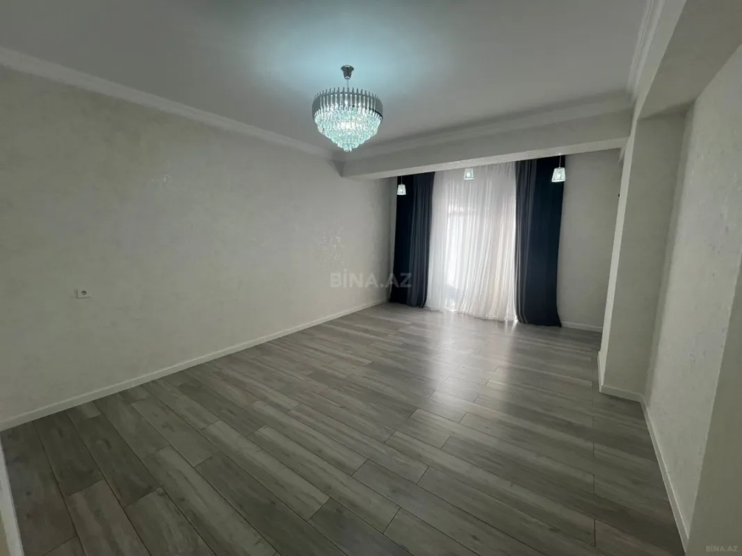 Kirayə verilir 3 otaqlı mənzil 140 m²