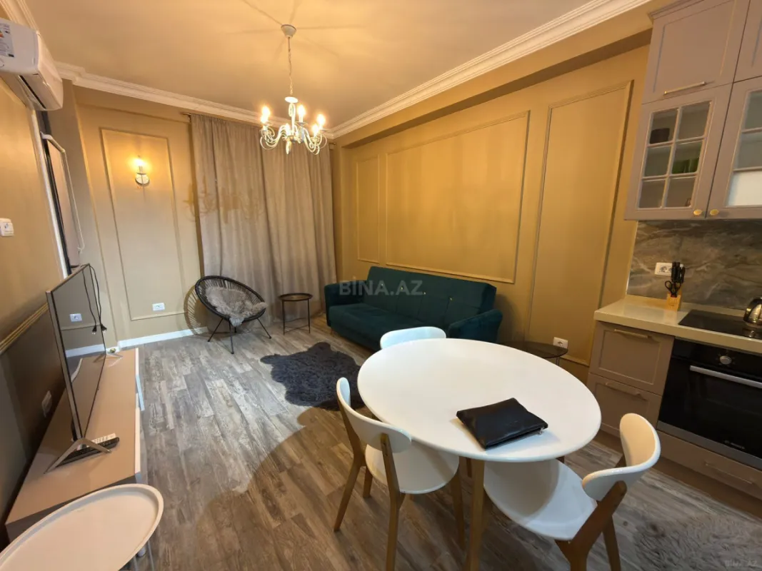 Kirayə verilir 2 otaqlı mənzil 65 m²