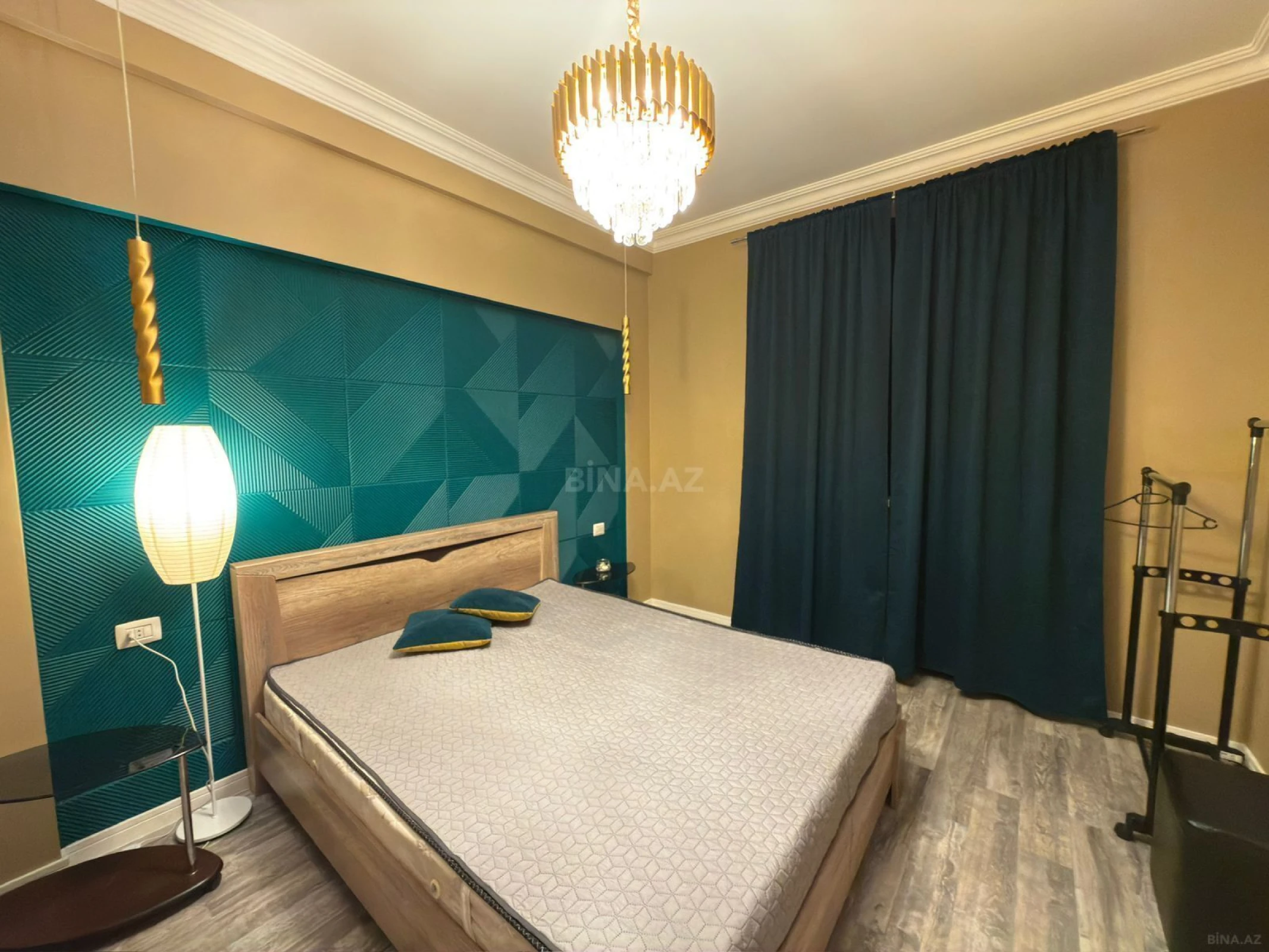 Kirayə verilir 2 otaqlı mənzil 65 m²