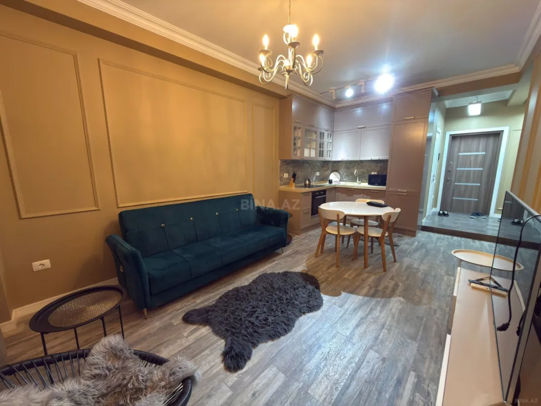 Kirayə verilir 2 otaqlı mənzil 65 m²