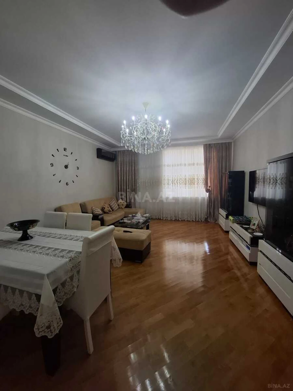 Satılır 3 otaqlı mənzil 129 m²