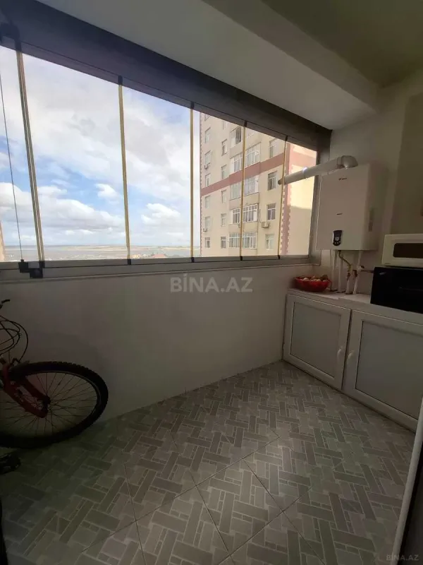 Satılır 3 otaqlı mənzil 129 m²