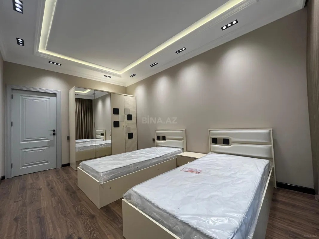 Kirayə verilir 4 otaqlı mənzil 180 m²