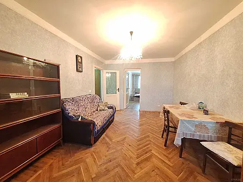 Satılır 2 otaqlı mənzil 50 m²
