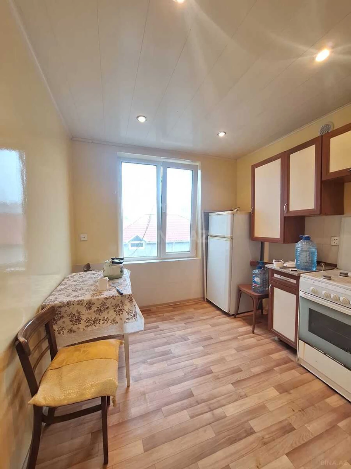 Satılır 2 otaqlı mənzil 50 m²