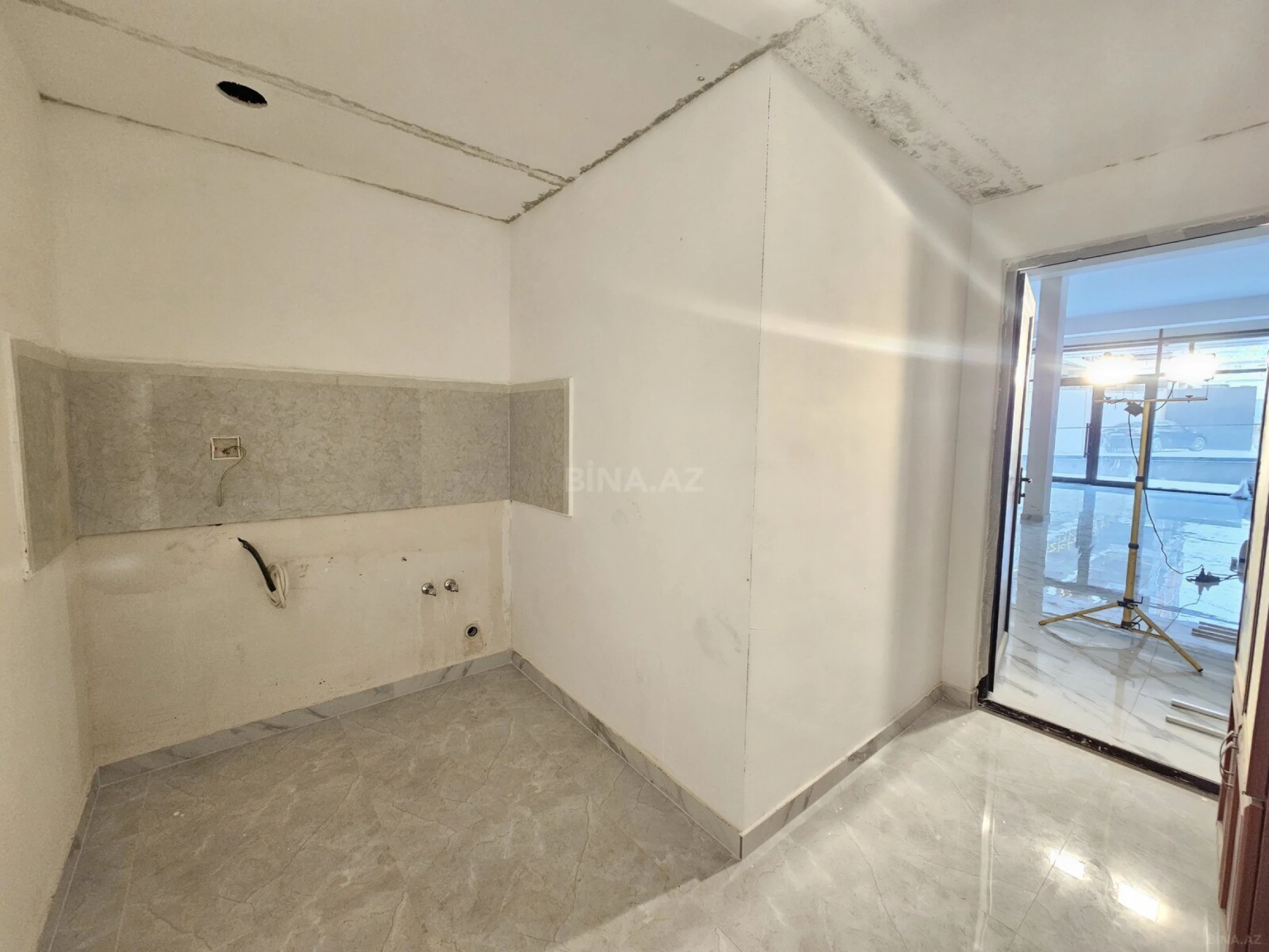 Kirayə verilir obyekt 110 m²