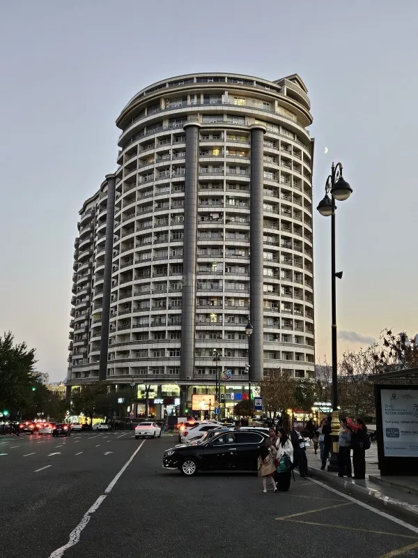 Kirayə verilir obyekt 110 m²