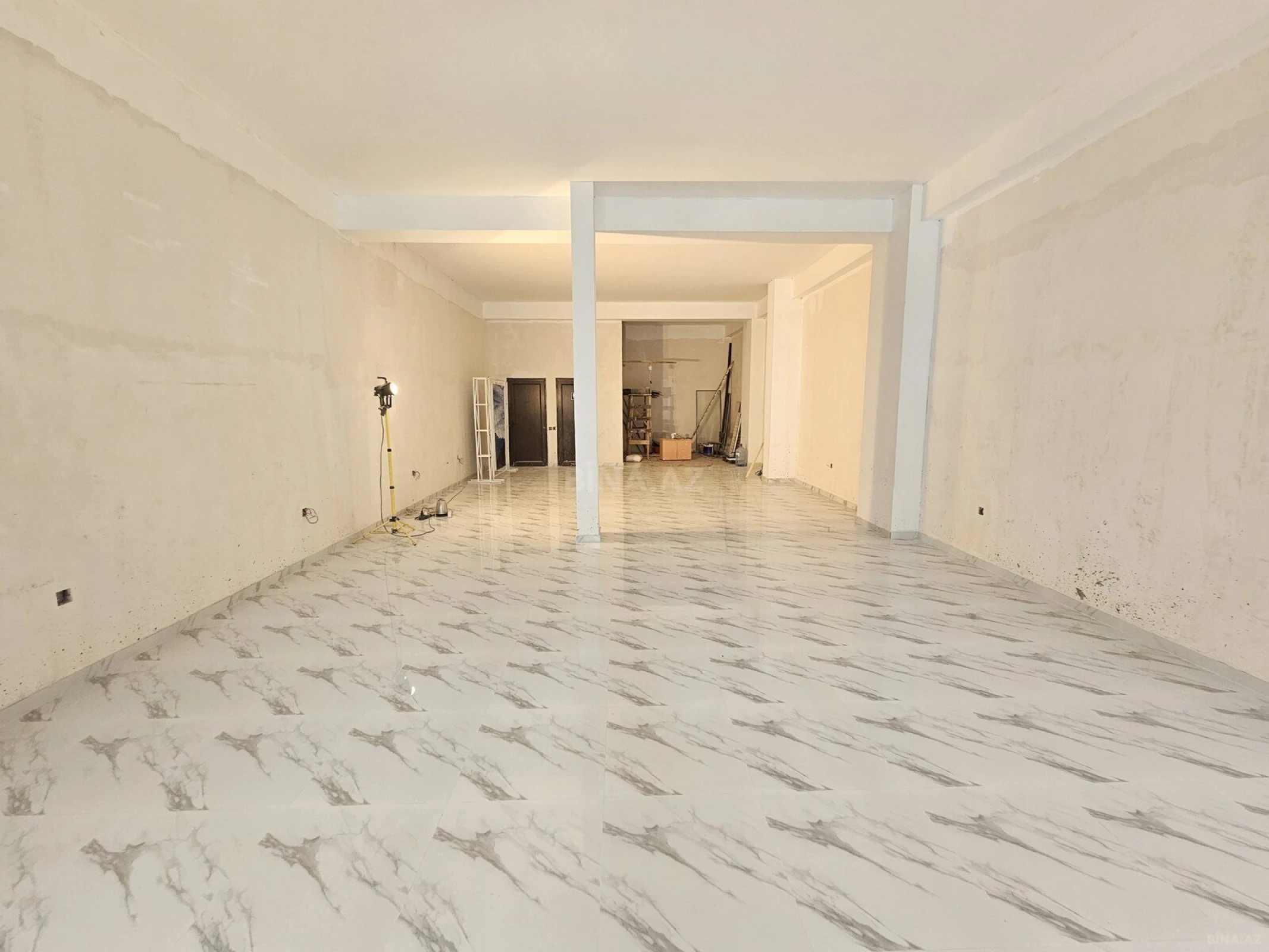 Kirayə verilir obyekt 110 m²