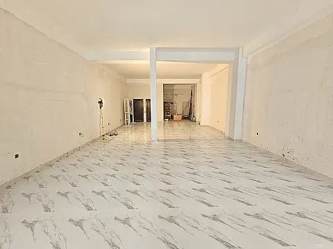 Kirayə verilir obyekt 110 m²